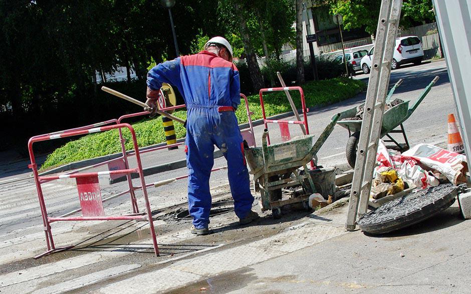 entreprise débouchage canalisation Courbevoie
